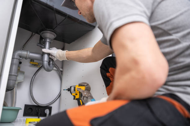 Best Emergency Plumber  in Victoria, MN